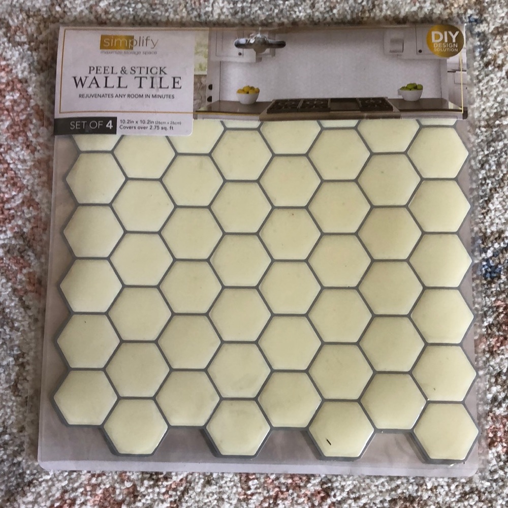 Simplify peel and stick wall tile
